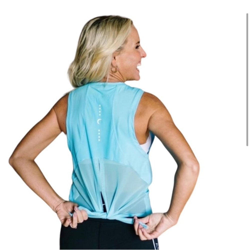 Zyia Active Open Panel Split Back Mesh Tank Top - image 2